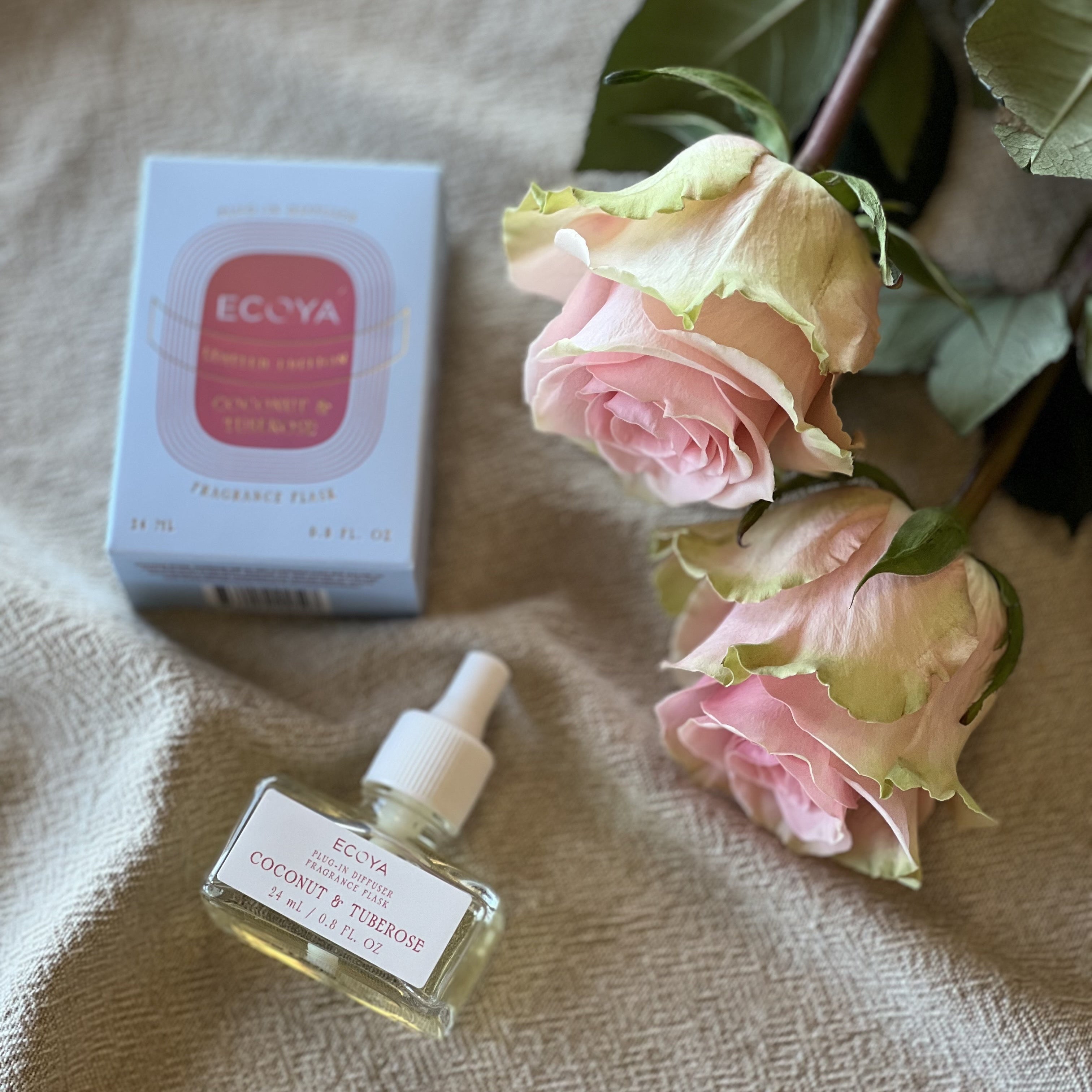 Ecoya Coconut & Tuberose Plug in Diffuser Fragrance Flask