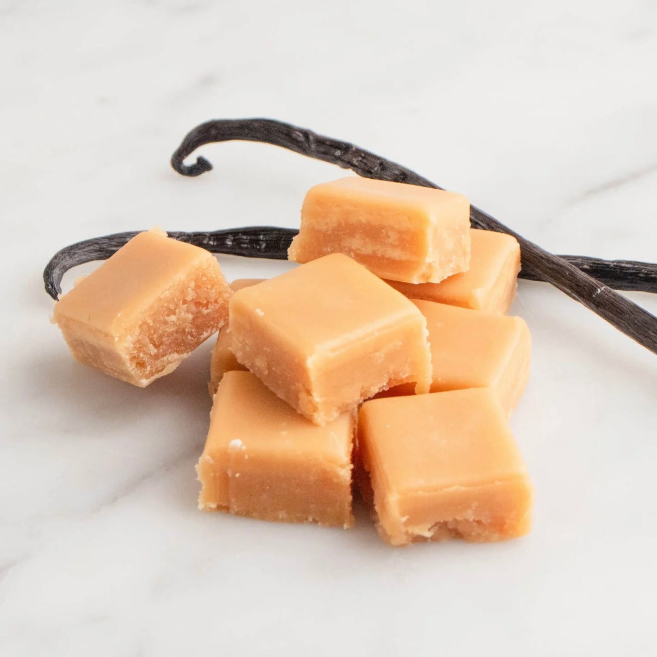 Vanilla Bean Fudge Christmas Cracker