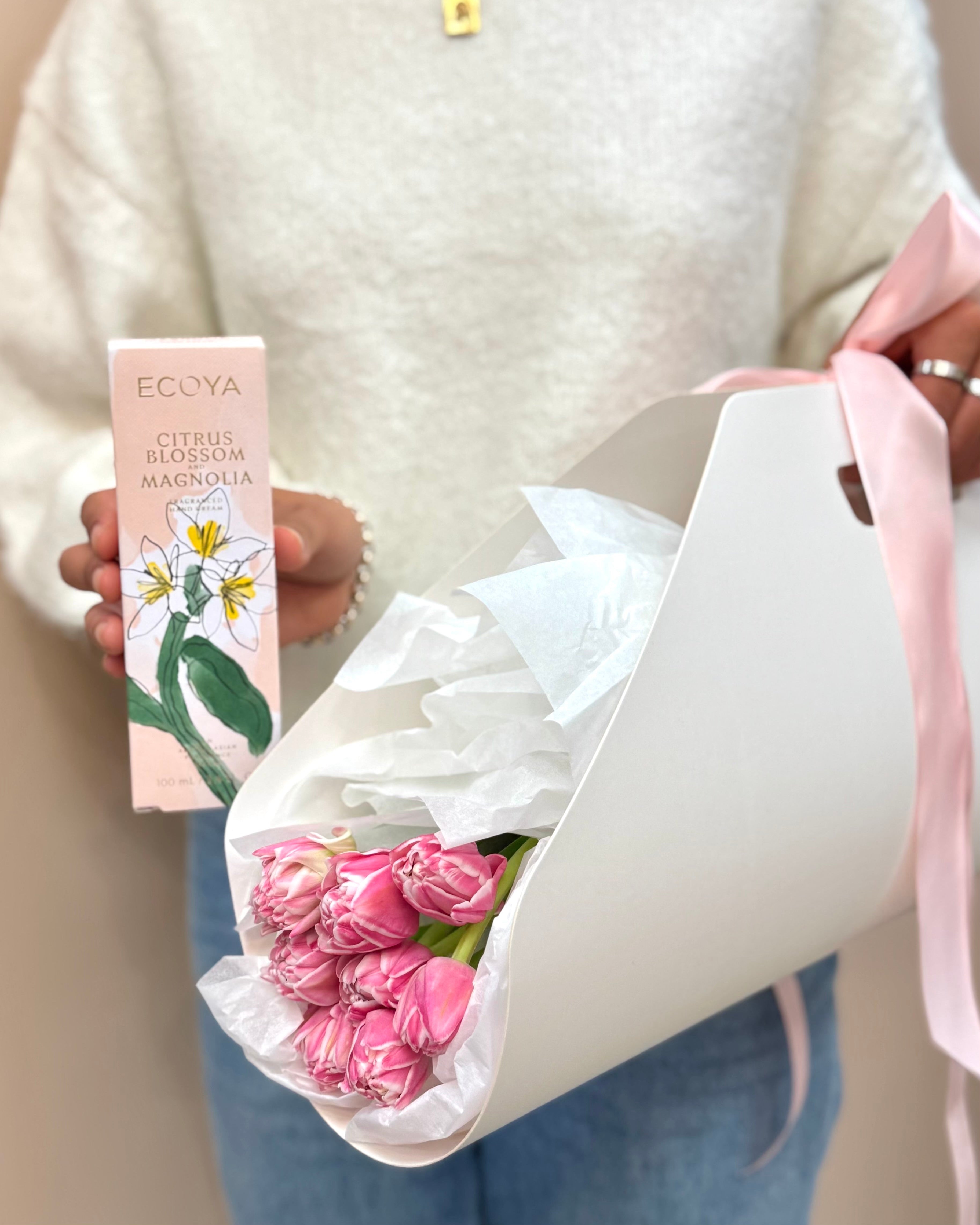 Tulip Carry Bag & Ecoya Handcream