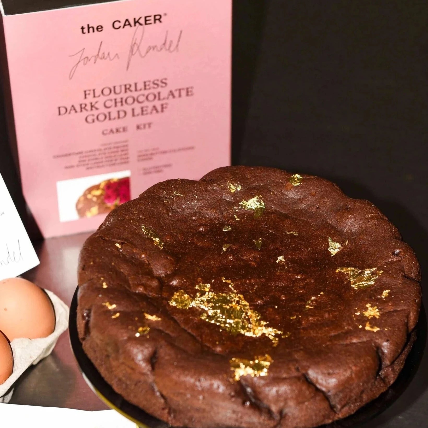 The Caker Flourless Chocolate Gold Cake Kit