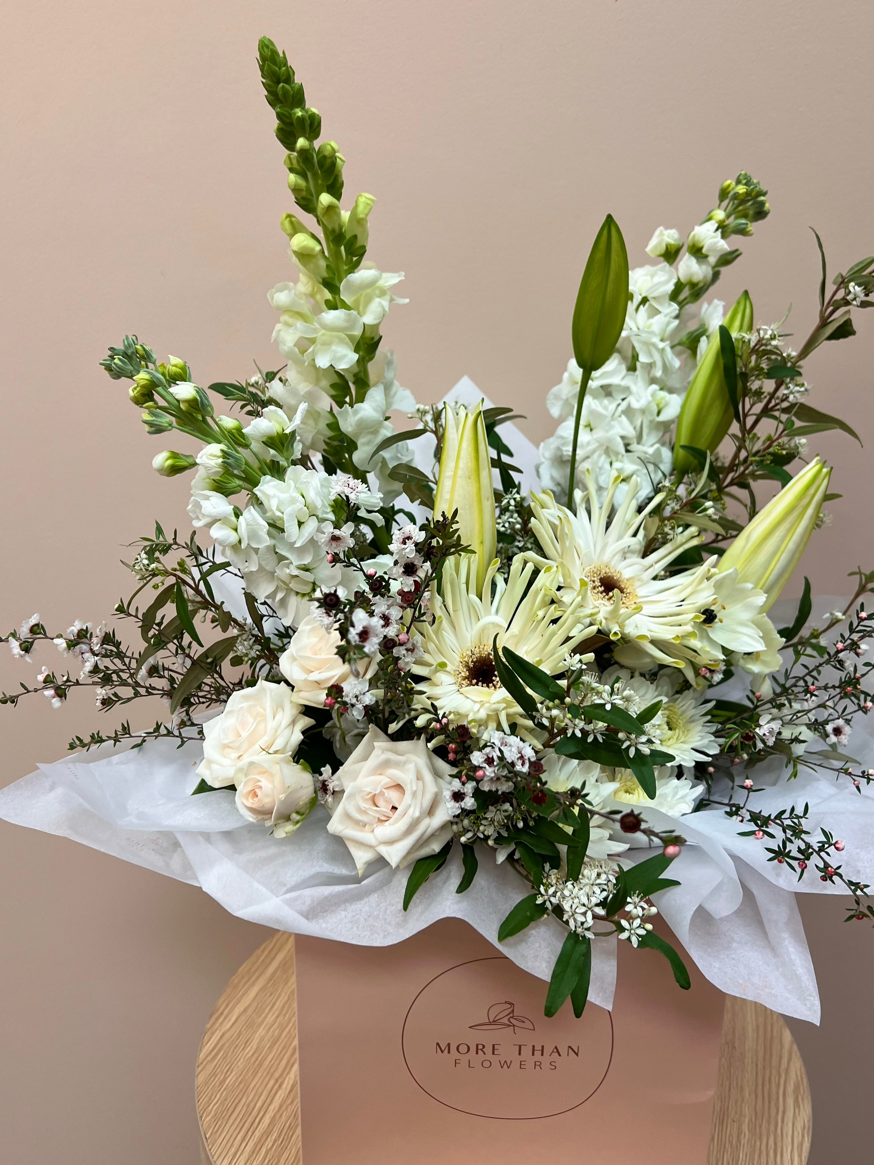Neutral Posy Bag