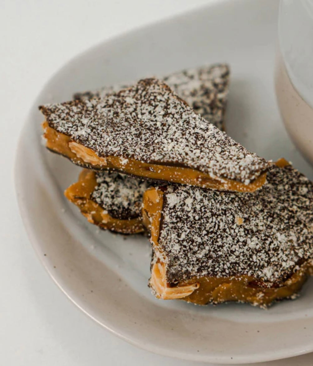 Dark Chocolate Almond Toffee Pouch