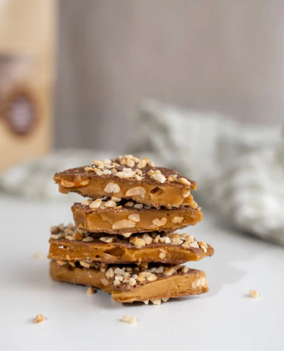 Milk Chocolate & Peanut Toffee Pouch