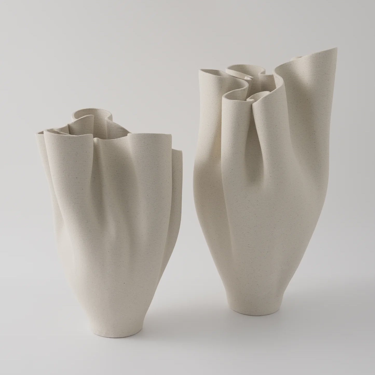 Walker Vase Off White