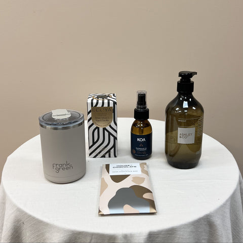 Neutral Dreams Gift Box