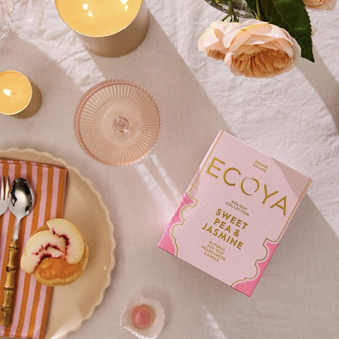 Ecoya Sweet Pea And Jasmine Grand Goldie Candle