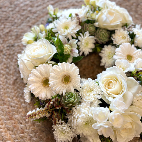 Neutral Wreath