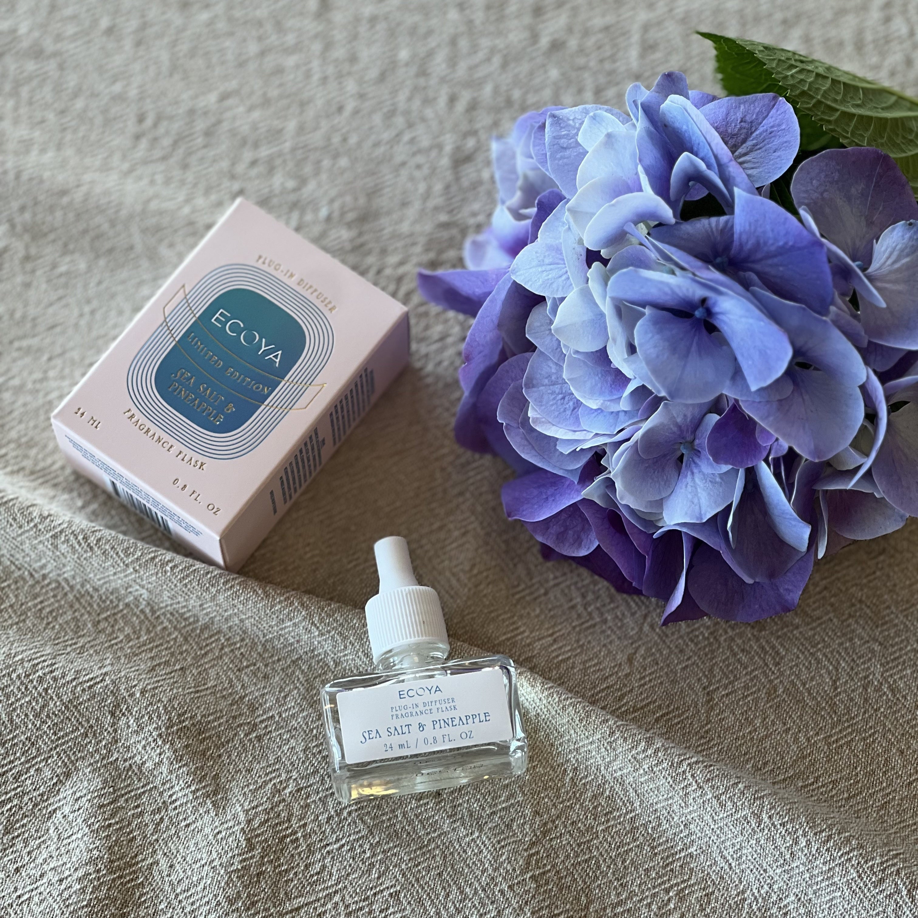 Ecoya Sea Salt & Pineapple Plug in Diffuser Fragrance Flask