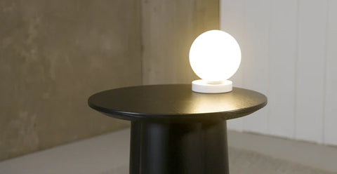 Yuri Table Lamp